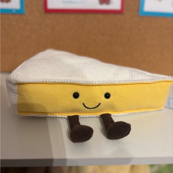 Jellycat Amuseables Brie Cheese Plush - Picture 1 of 2